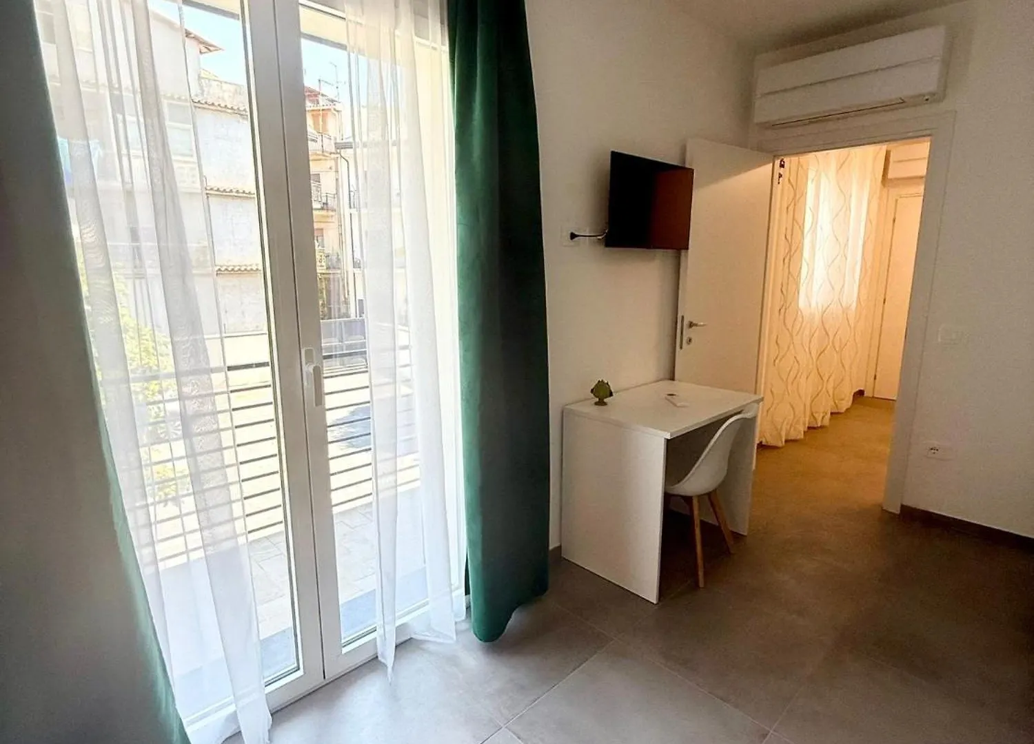 Novea Apartments Taormina 0*,  Italia